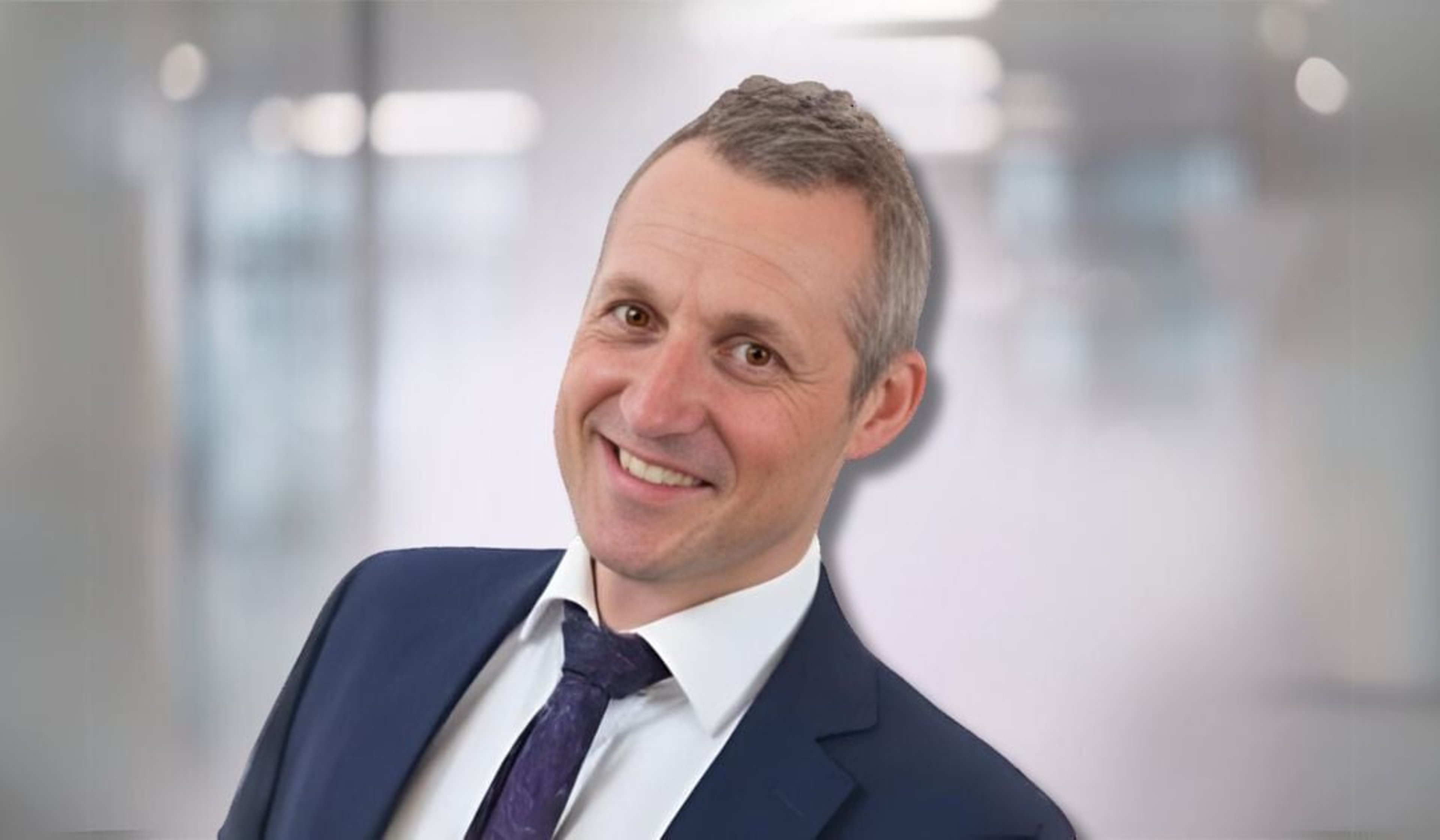 A headshot of Paul Smith